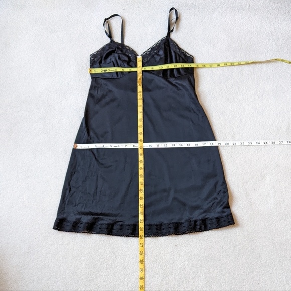 VTG Vanity Fair 70's black full slip with lace bustier size 34 - Picture 4 of 8